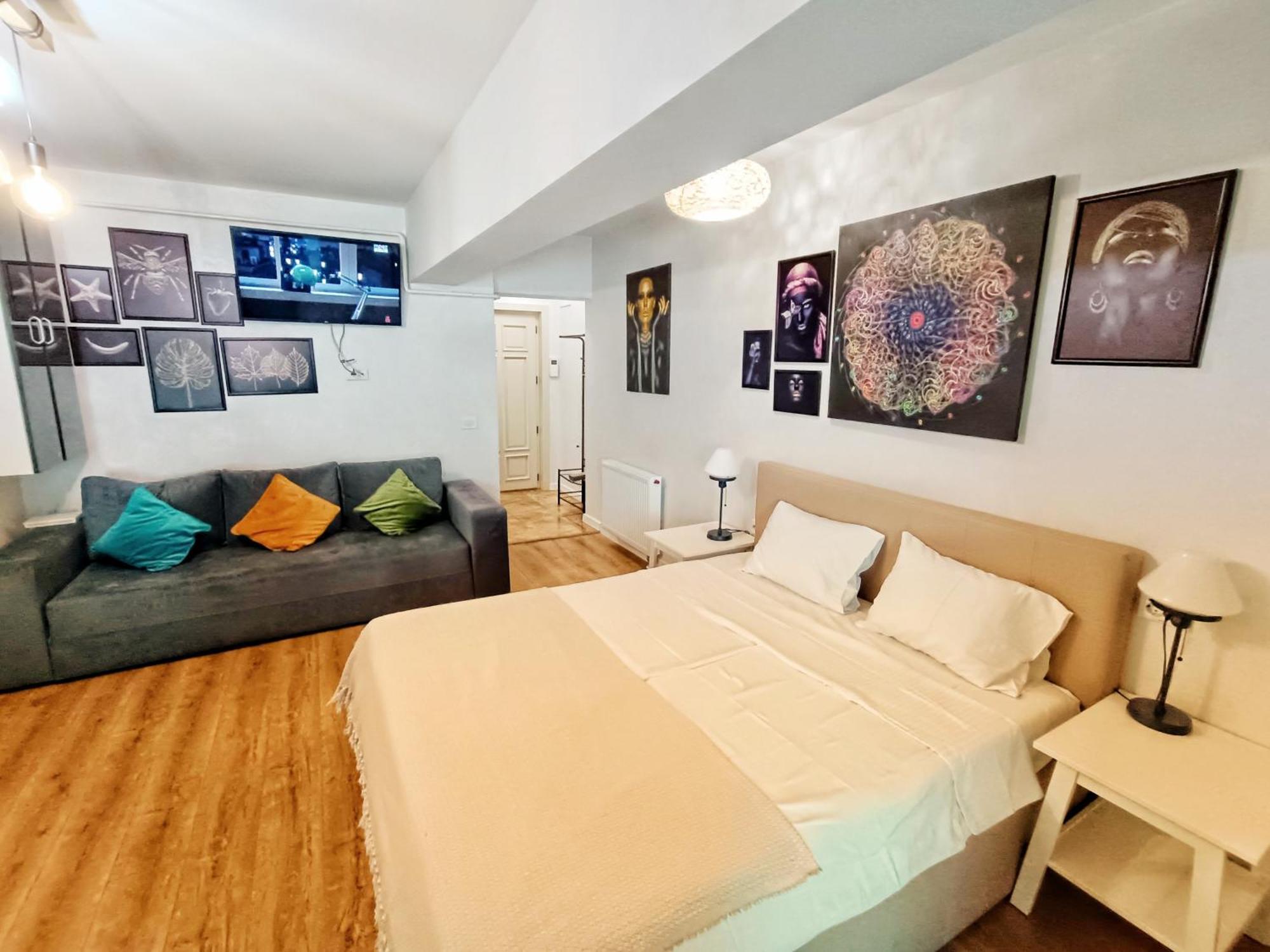 Airport High Class & Parking Apartment Iasi Ngoại thất bức ảnh